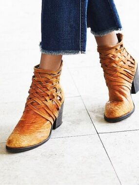 Free People Tan Carrera Heel Boot Size 10 (EU 40)